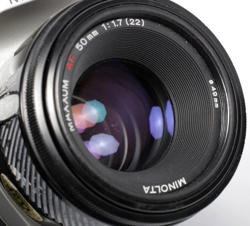 Minolta Maxxum/Dynax 5 35mm SLR film camera with 50mm F1.7 AF